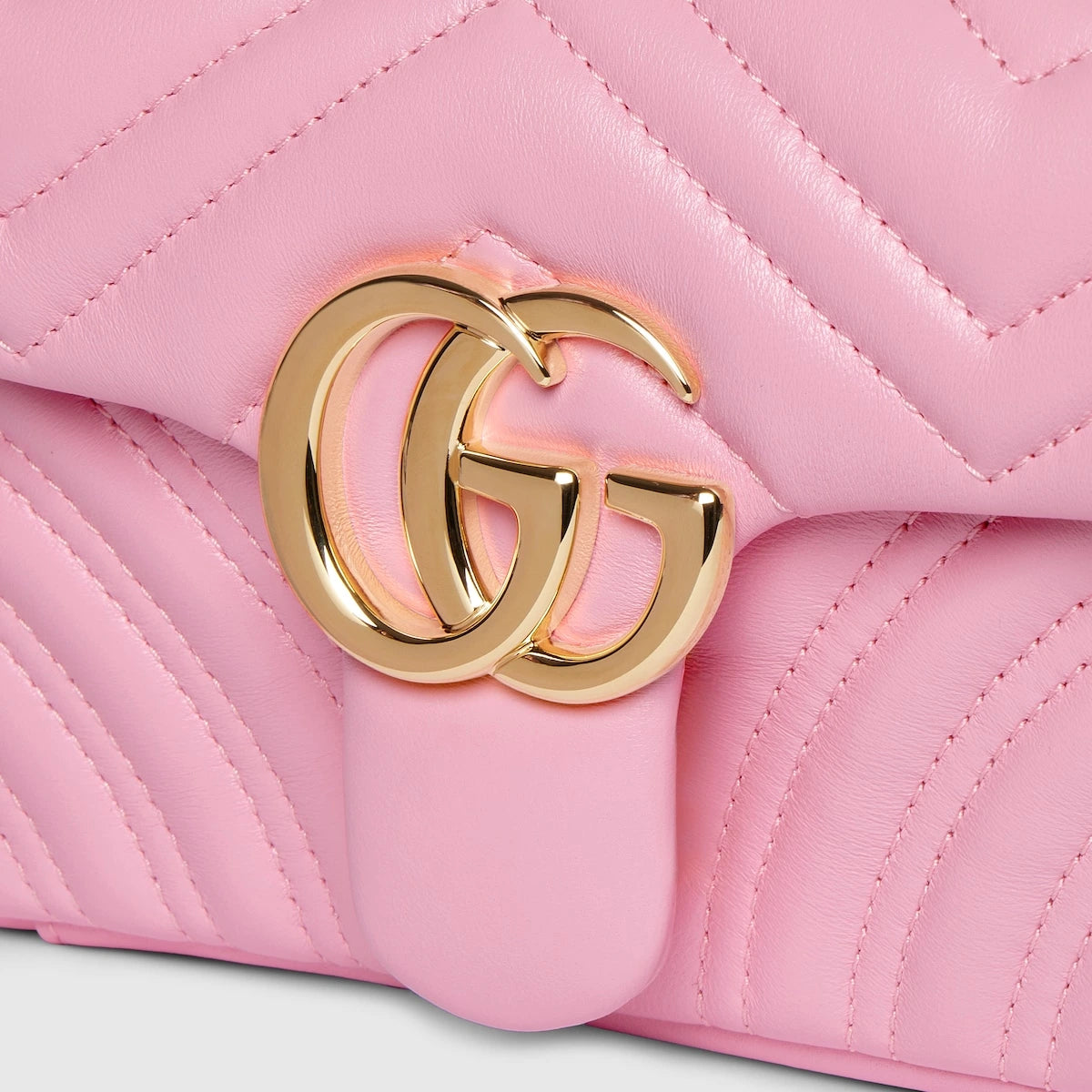 Gucci GG Marmont Small Shoulder Bag Pink