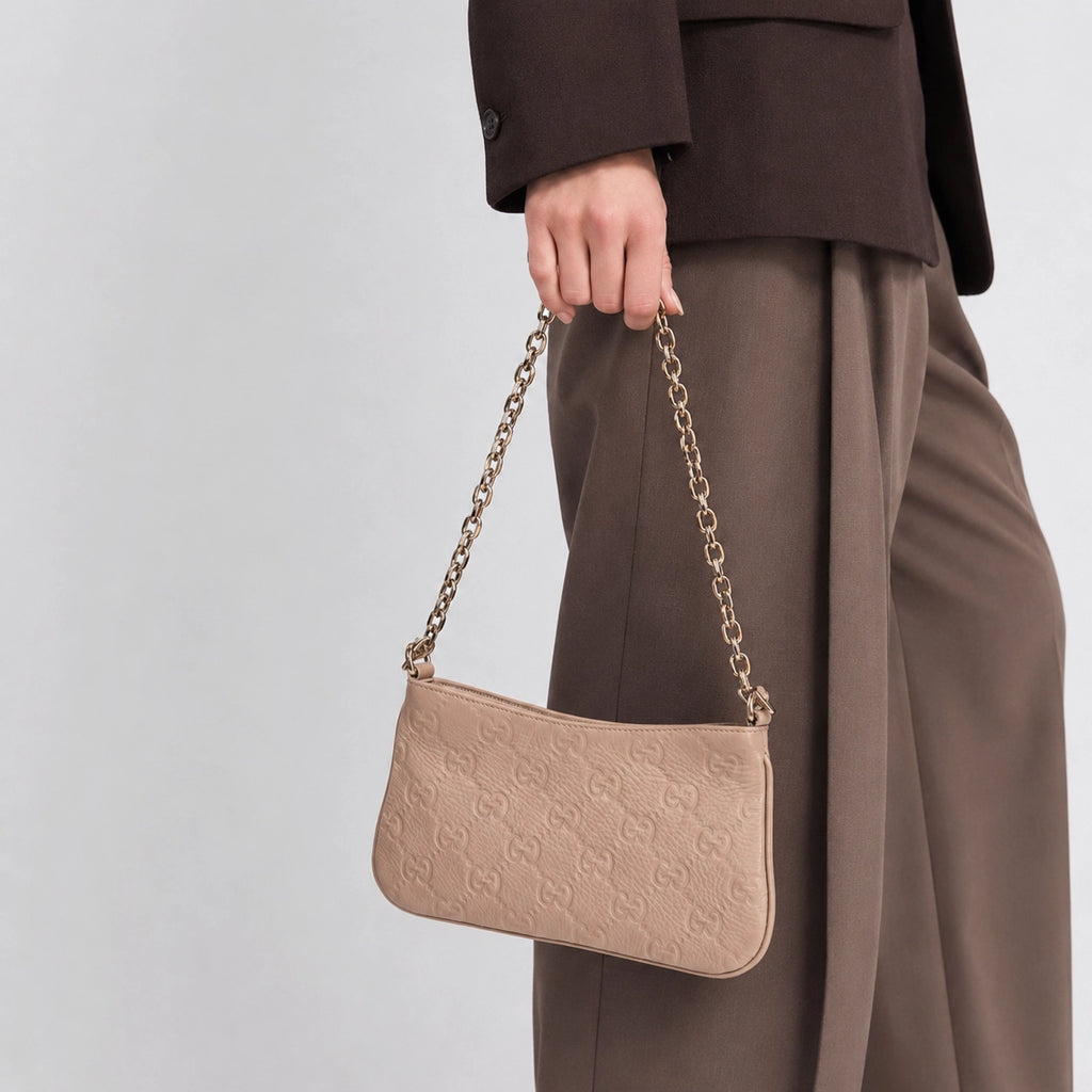 Gucci Emblem super mini bag