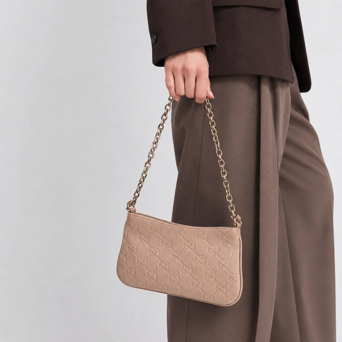 Gucci Emblem super mini bag