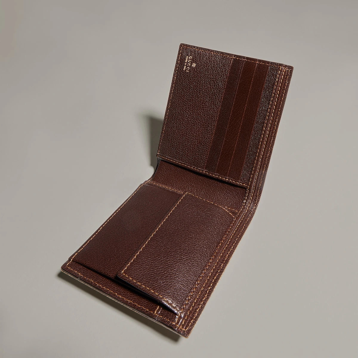 Gucci Essence Classic Coin Wallet Beige