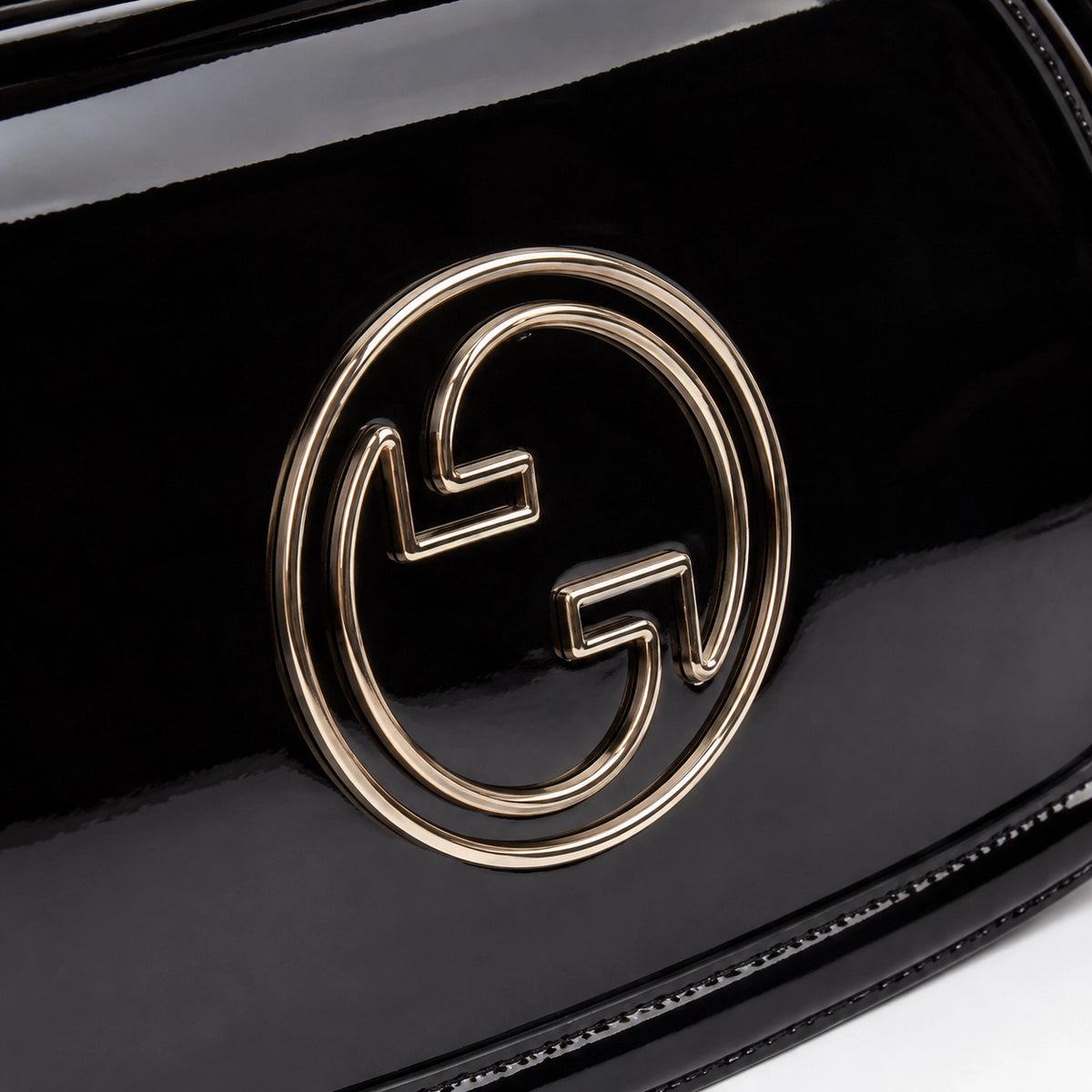Gucci Blondie Patent Leather Shoulder Bag Black
